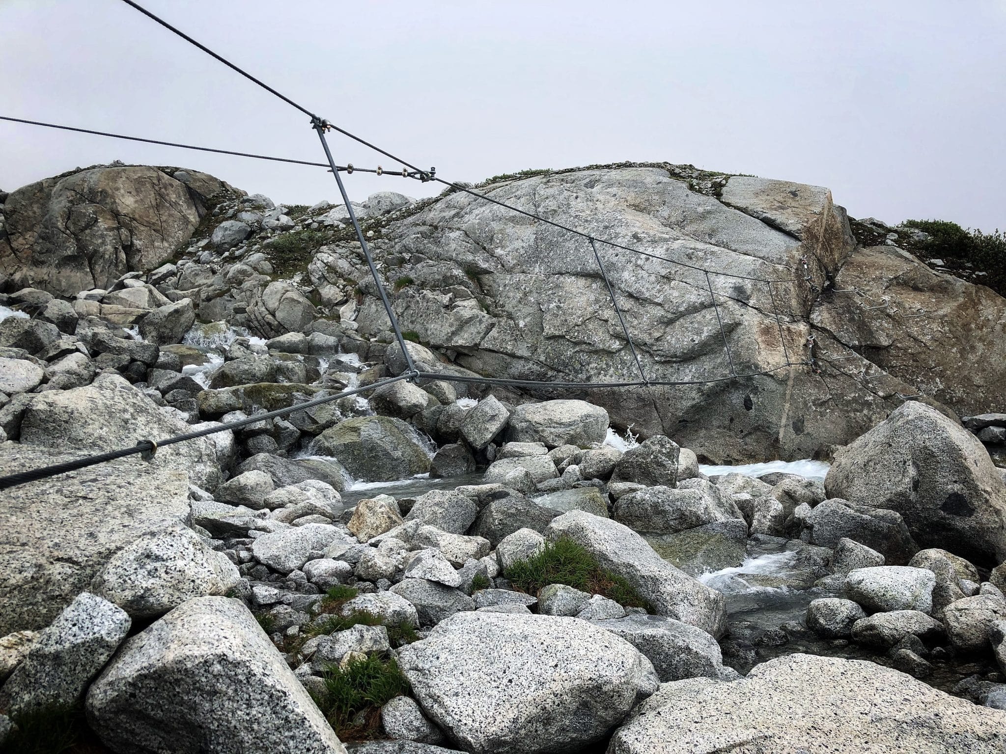 Seilbrücke vor dem Rifugio Carè Alto